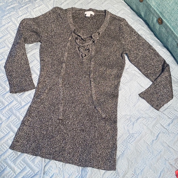 COPY - New York & Company ribbed fitted lace up Merle grey top lightweight swea… - Picture 2 of 10